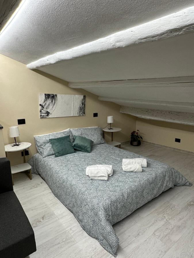 Olinad Rooms Castelbuono  Eksteriør billede