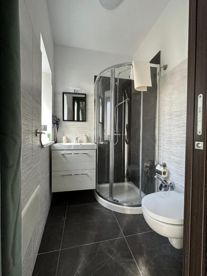 Olinad Rooms Castelbuono  Eksteriør billede
